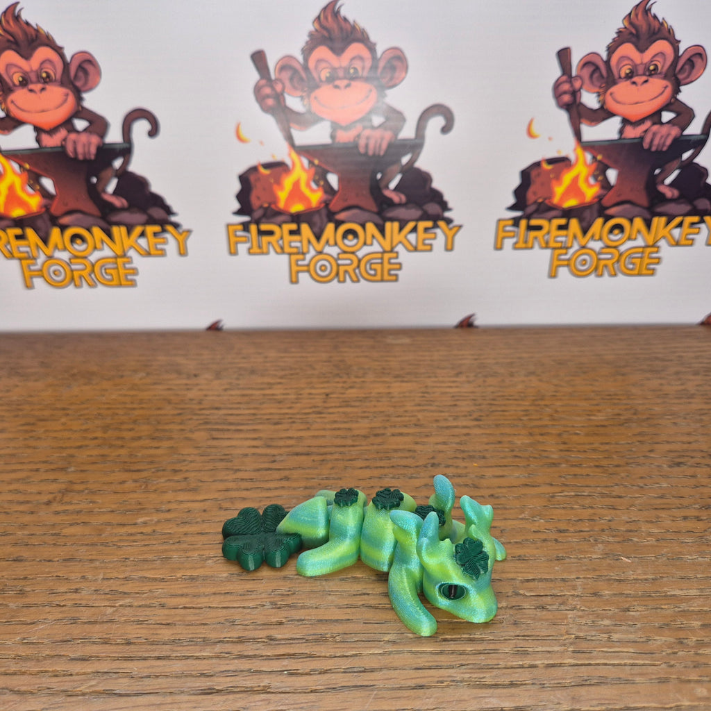 Tiny Lucky Clover Green Dragon