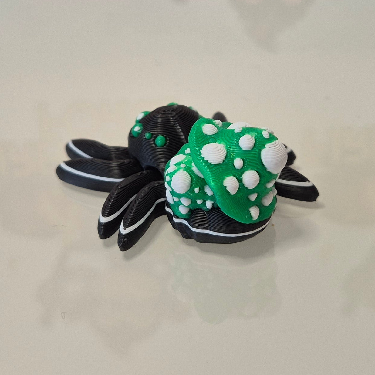 Mushroom Green Spider