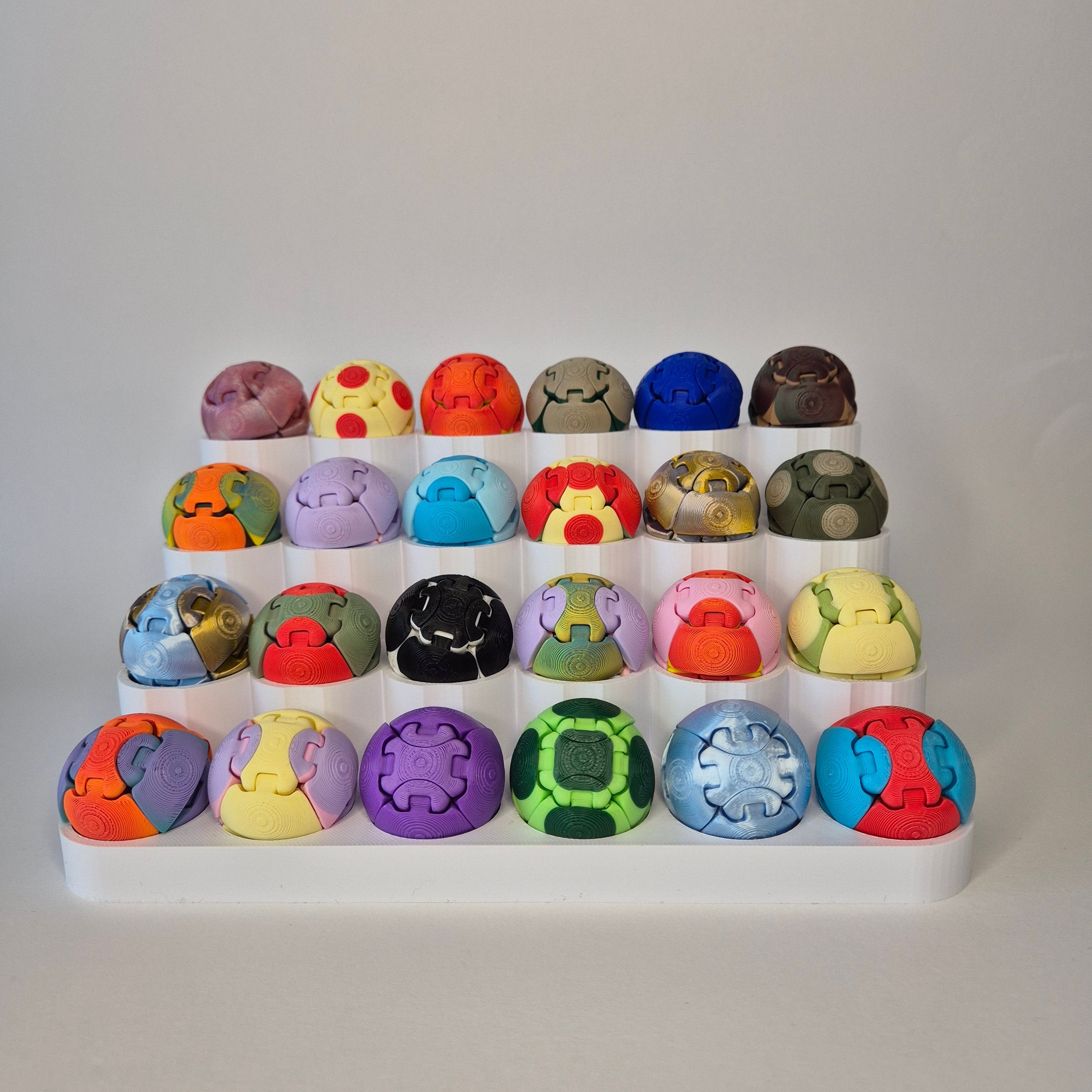 Zorble Clicker Ball - Gadget - Mystery Colour - Sensory Toy