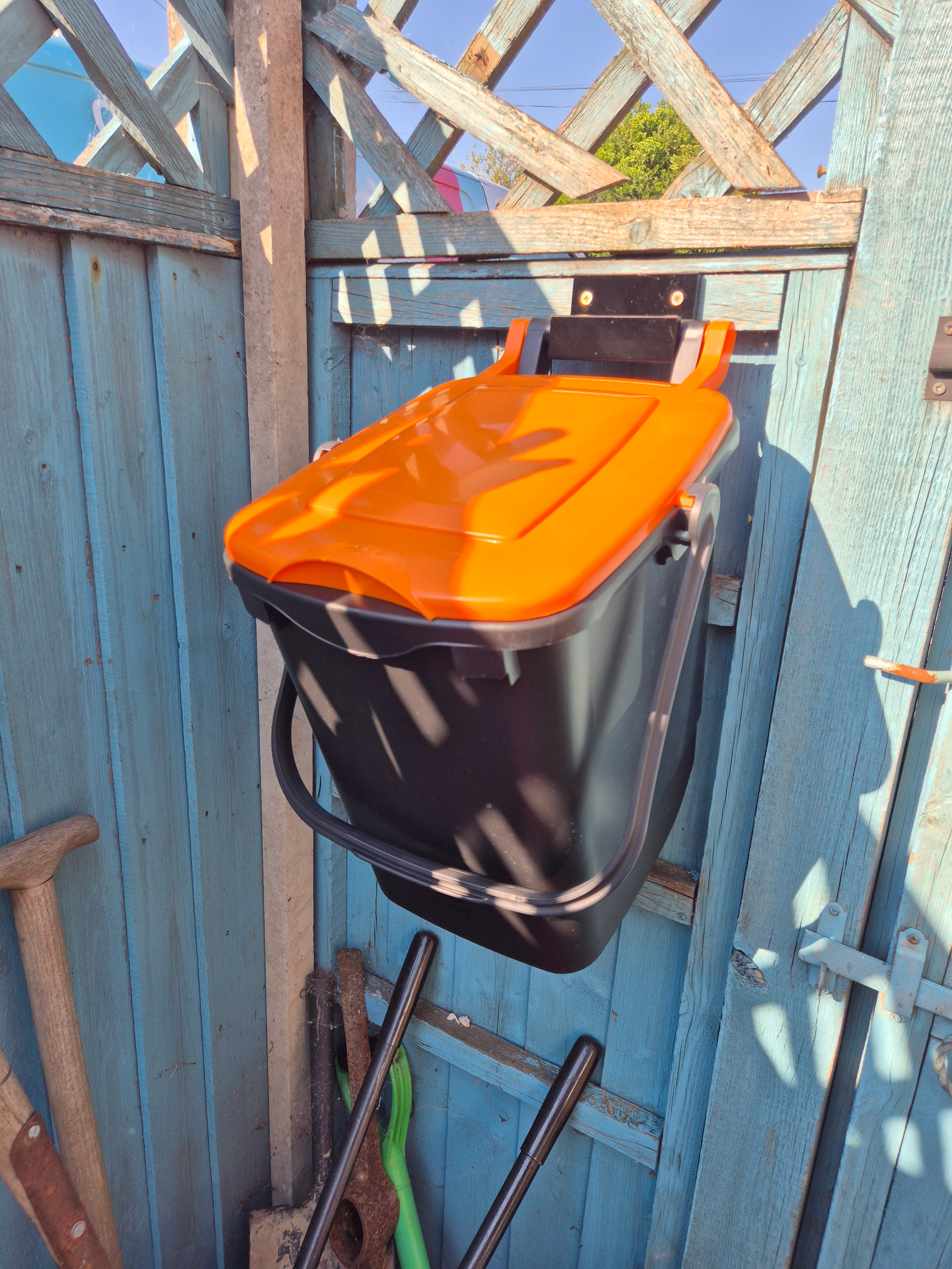 Food Waste Bin - Wall Mount