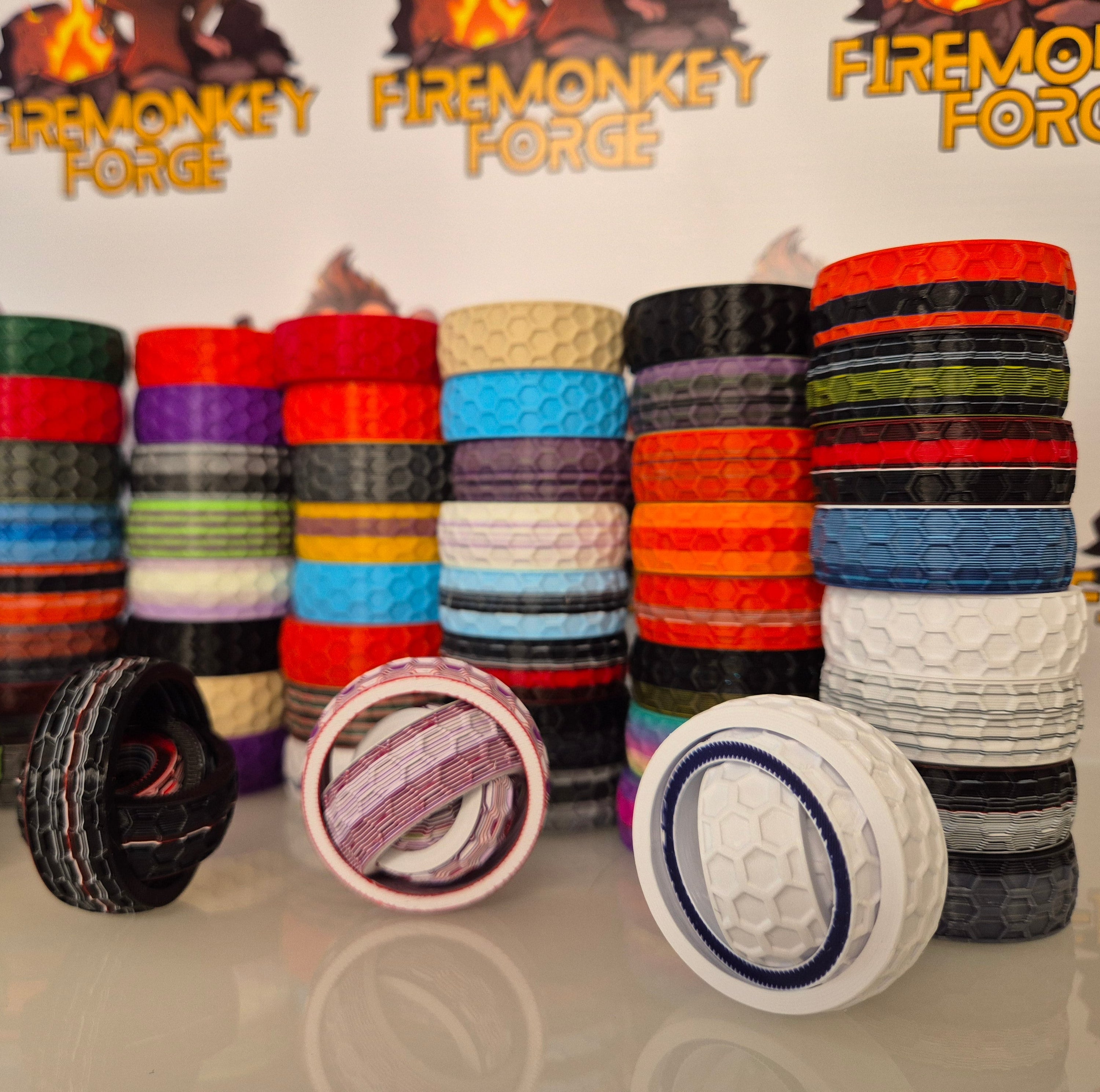 4 Ring Fidget Spinner - Gadget - Mystery Colour - Sensory Toy